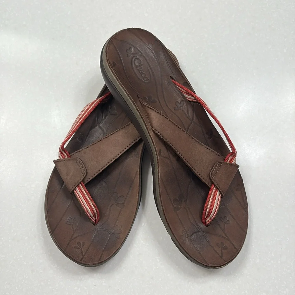 Chaco flip flops! - Picture 2 of 4